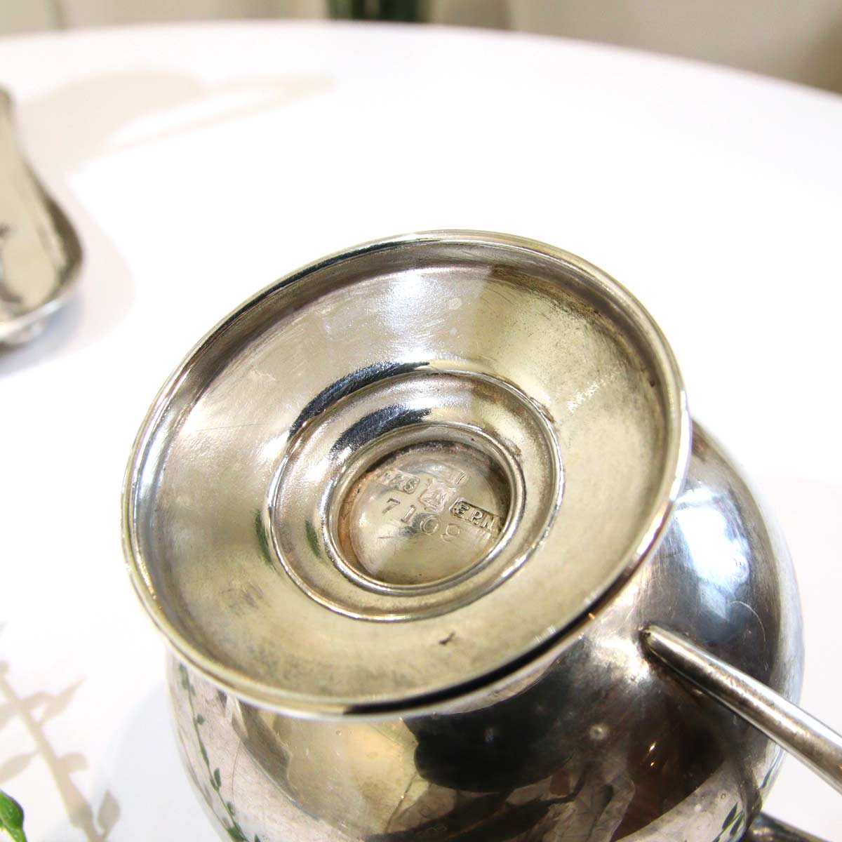 英国アンティーク 銀食器セット ティーセット ポット ミルク シュガー ティーストレーナー トレイ