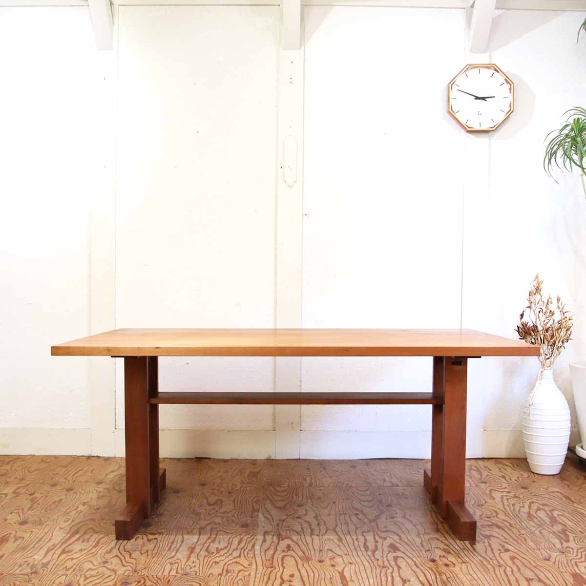 <i>動画</i>シャルドネ 柏木工 ドルチ / DOLCI ダイニングテーブル 高さ65 無垢材 中古