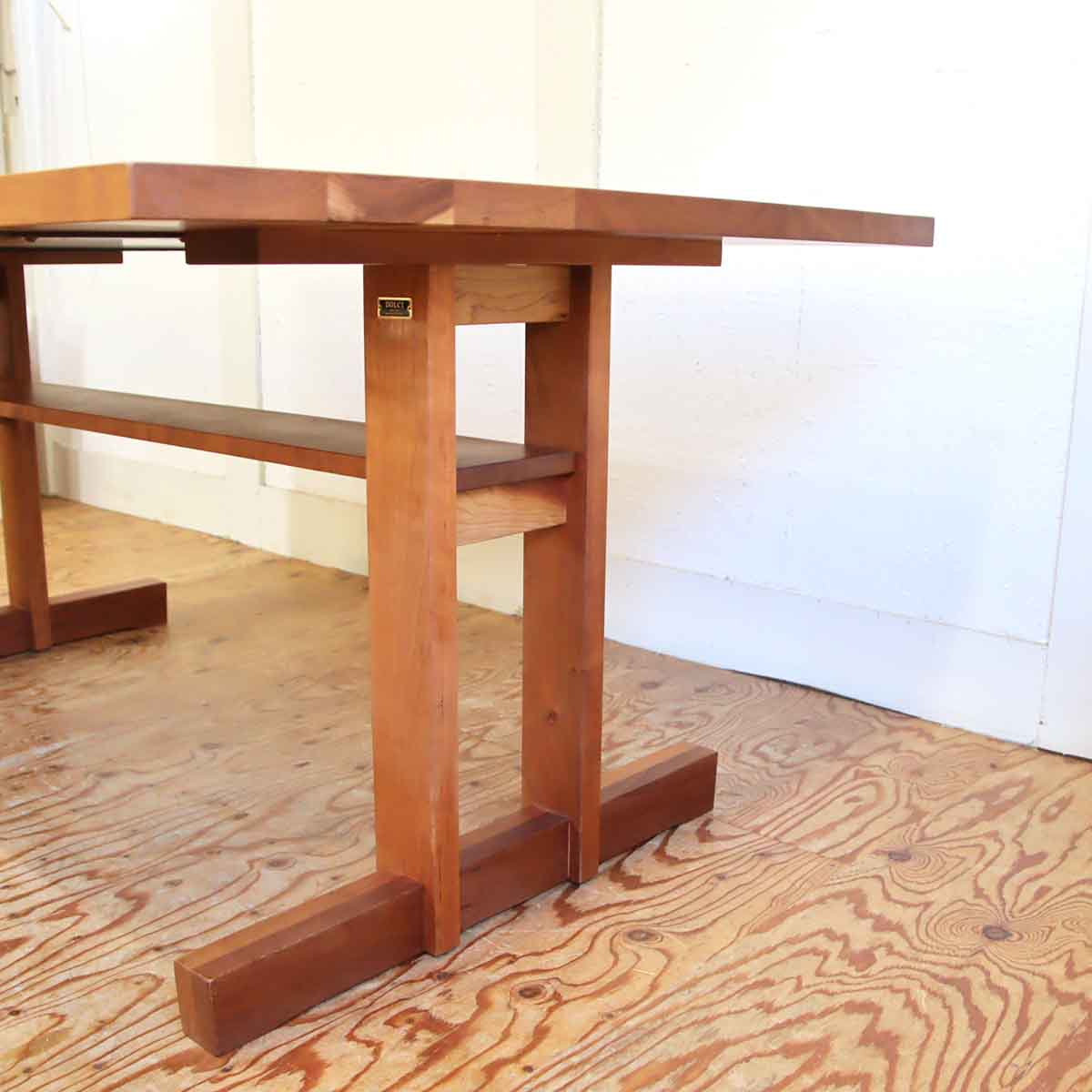 <i>動画</i>シャルドネ 柏木工 ドルチ / DOLCI ダイニングテーブル 高さ65 無垢材 中古