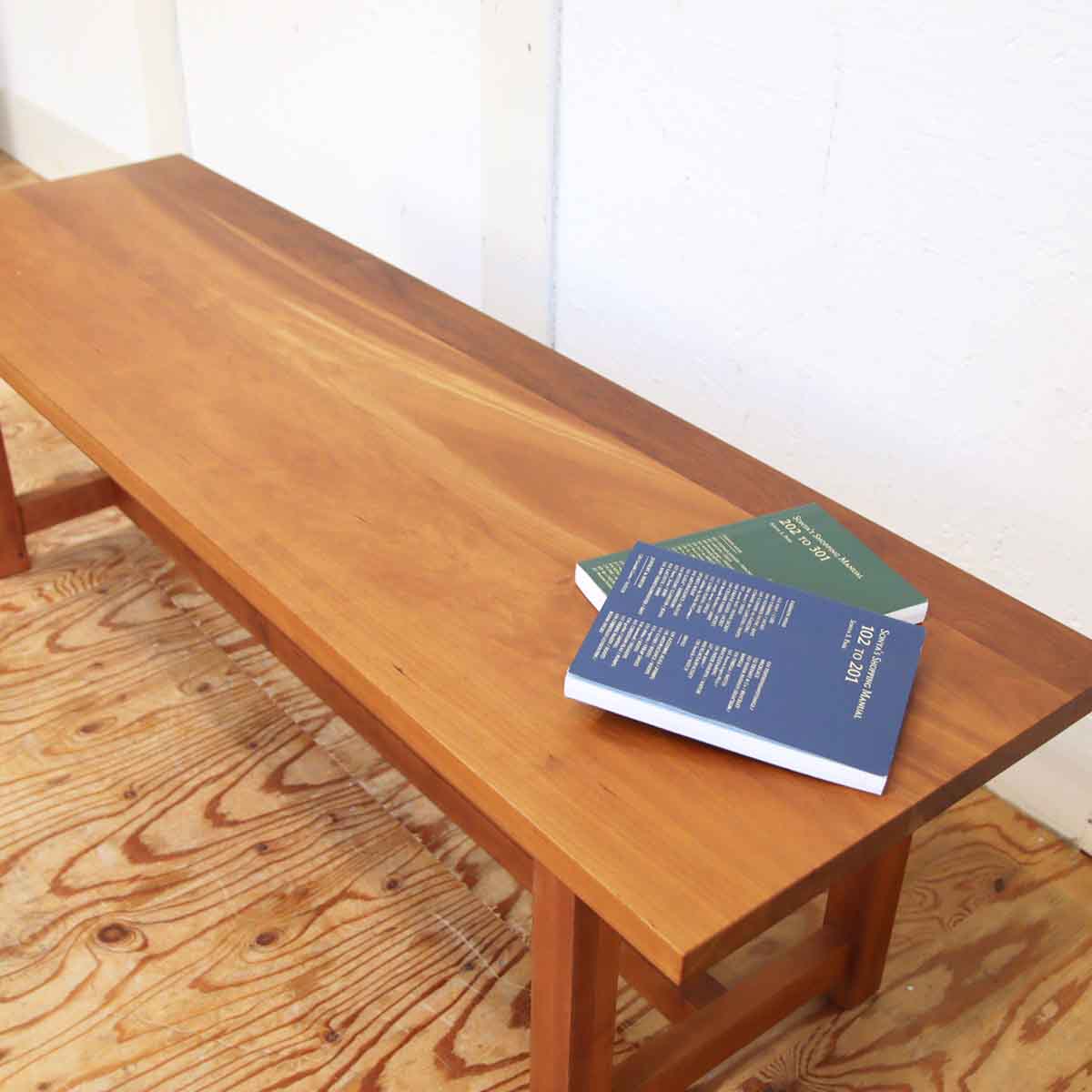 <i>動画</i>シャルドネ 柏木工 ドルチ / DOLCI ダイニングベンチ チェリー無垢材 中古