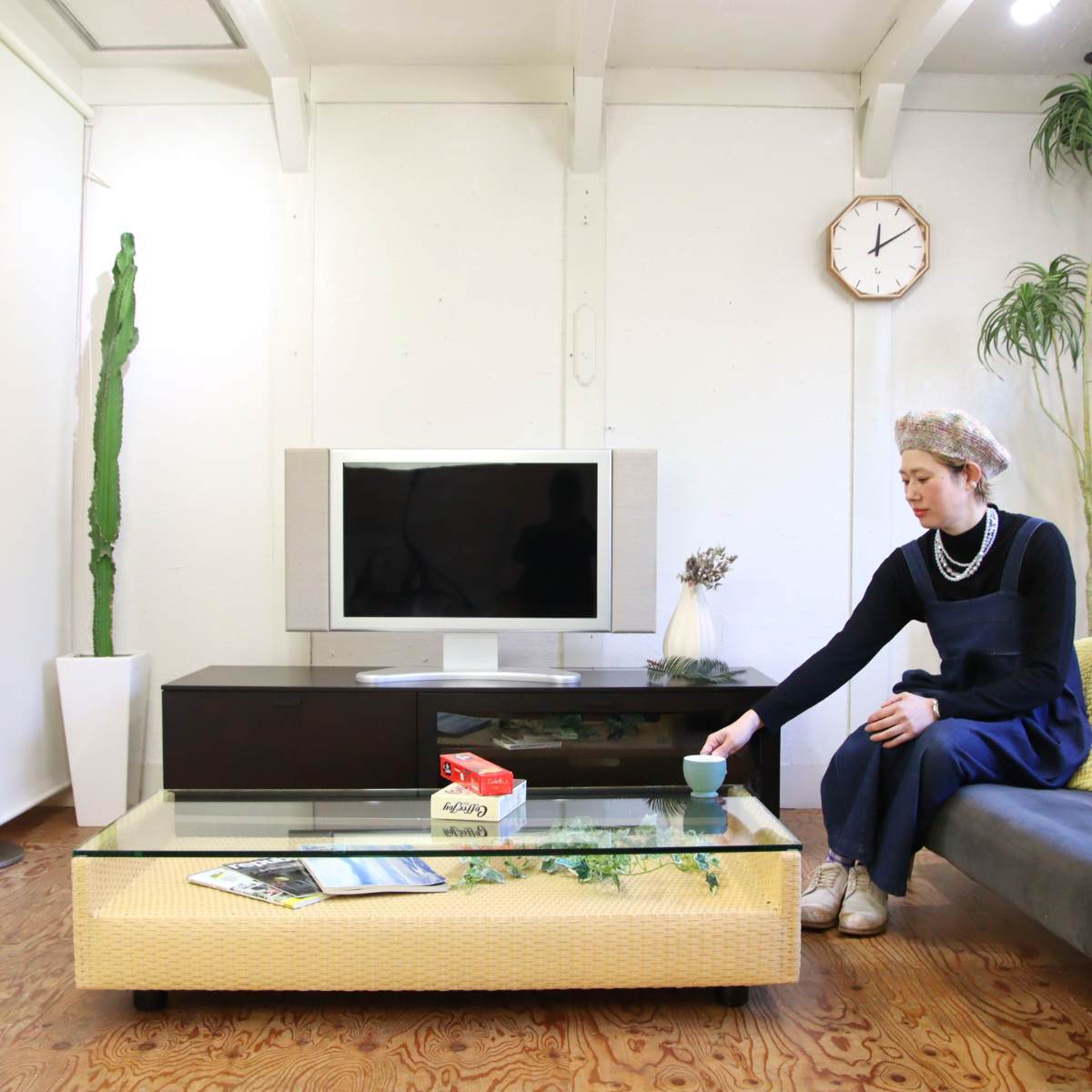 アルフレックス / arflex ホリデイズ ガラスローテーブル 水牛本革 中古