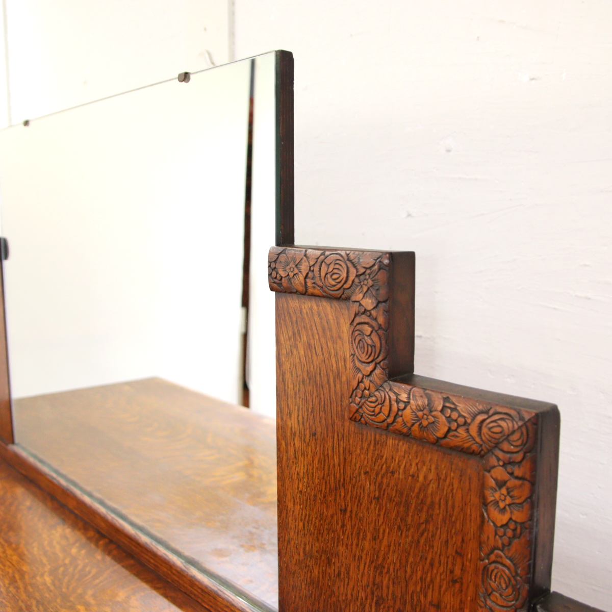 英国アンティーク ミラー付き バッフェ キャビネット エレガント