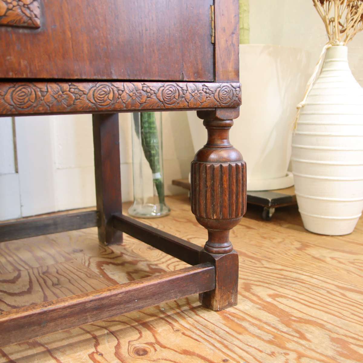 英国アンティーク ミラー付き バッフェ キャビネット エレガント