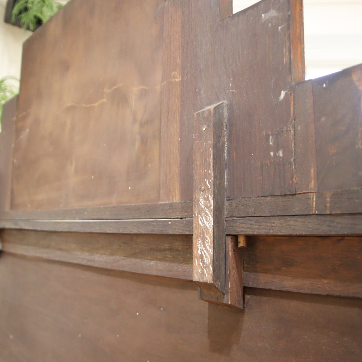 英国アンティーク ミラー付き バッフェ キャビネット エレガント