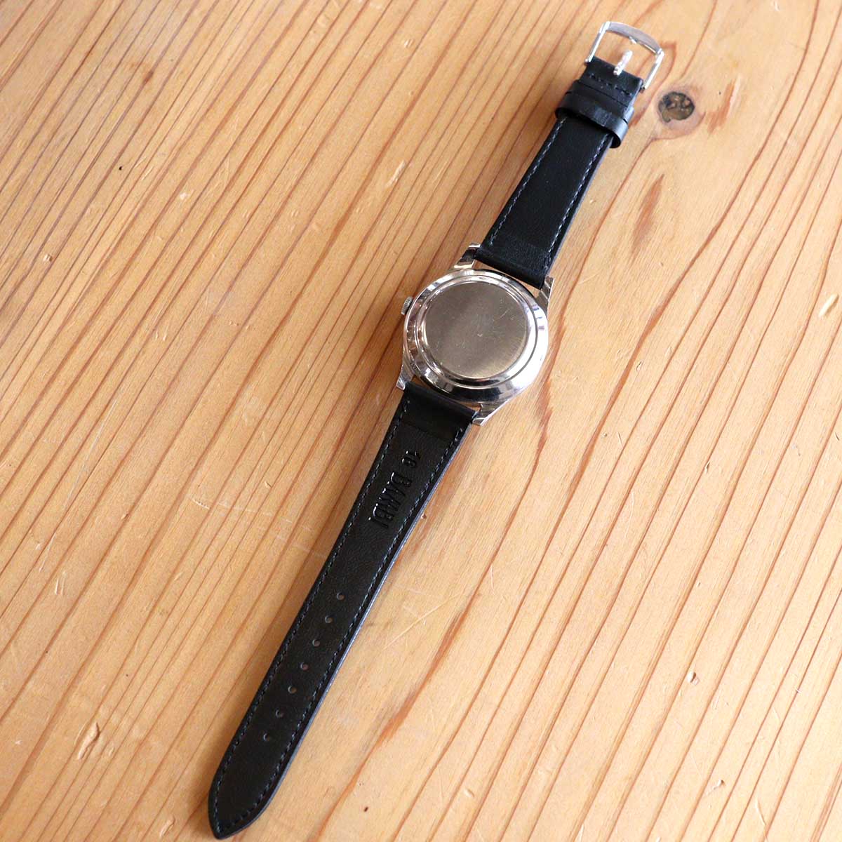 インターナショナル・ウォッチ・カンパニー / IWC ブラックミラー 【32】 メンズ アンティーク腕時計 中古