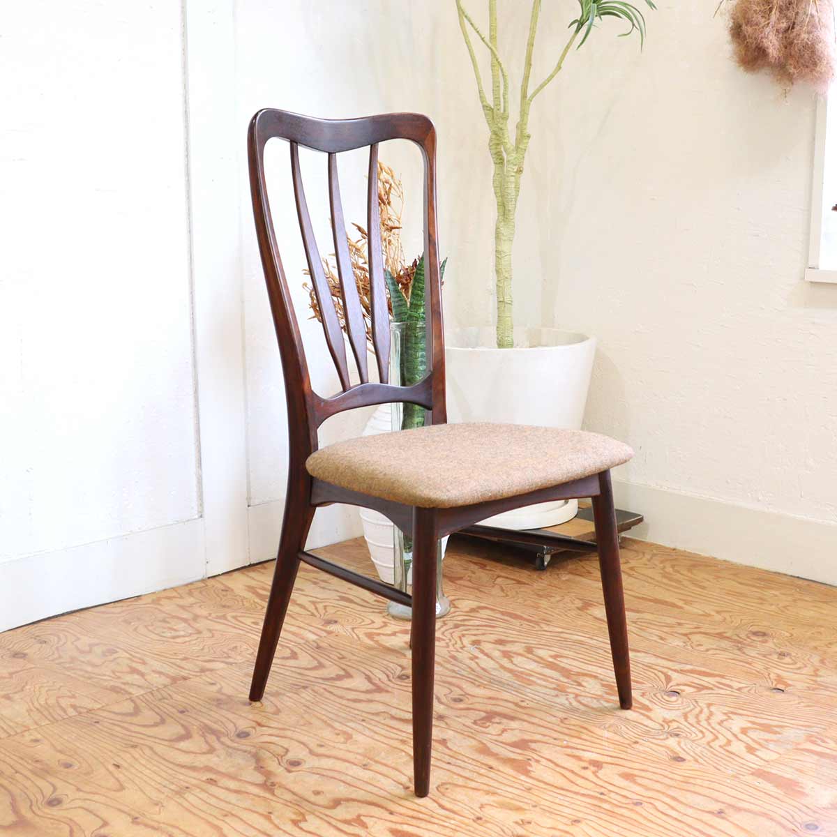 コフォード・ホーンスレット / Koefoed Hornslet イングリッド チェア ローズウッド 【3】 ヴィンテージ