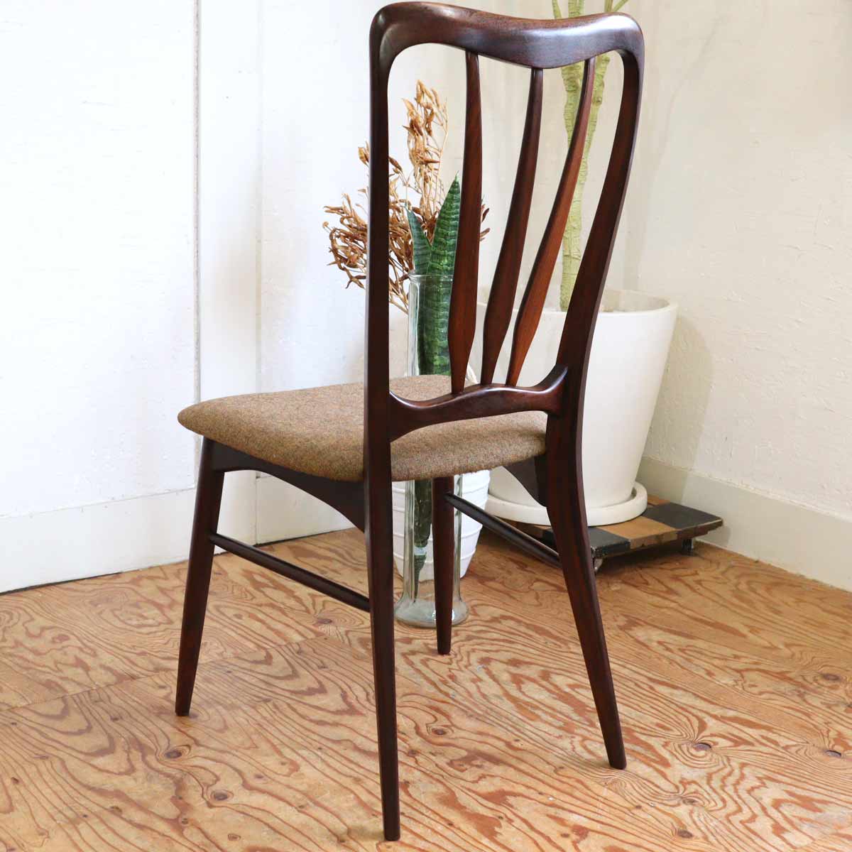 コフォード・ホーンスレット / Koefoed Hornslet イングリッド チェア ローズウッド 【3】 ヴィンテージ