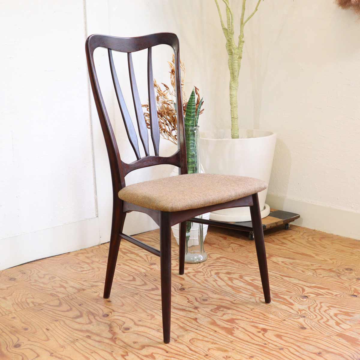 コフォード・ホーンスレット / Koefoed Hornslet イングリッド チェア ローズウッド 【4】 ヴィンテージ