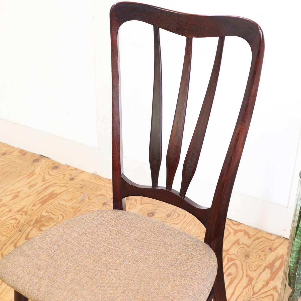 コフォード・ホーンスレット / Koefoed Hornslet イングリッド チェア ローズウッド 【4】 ヴィンテージ