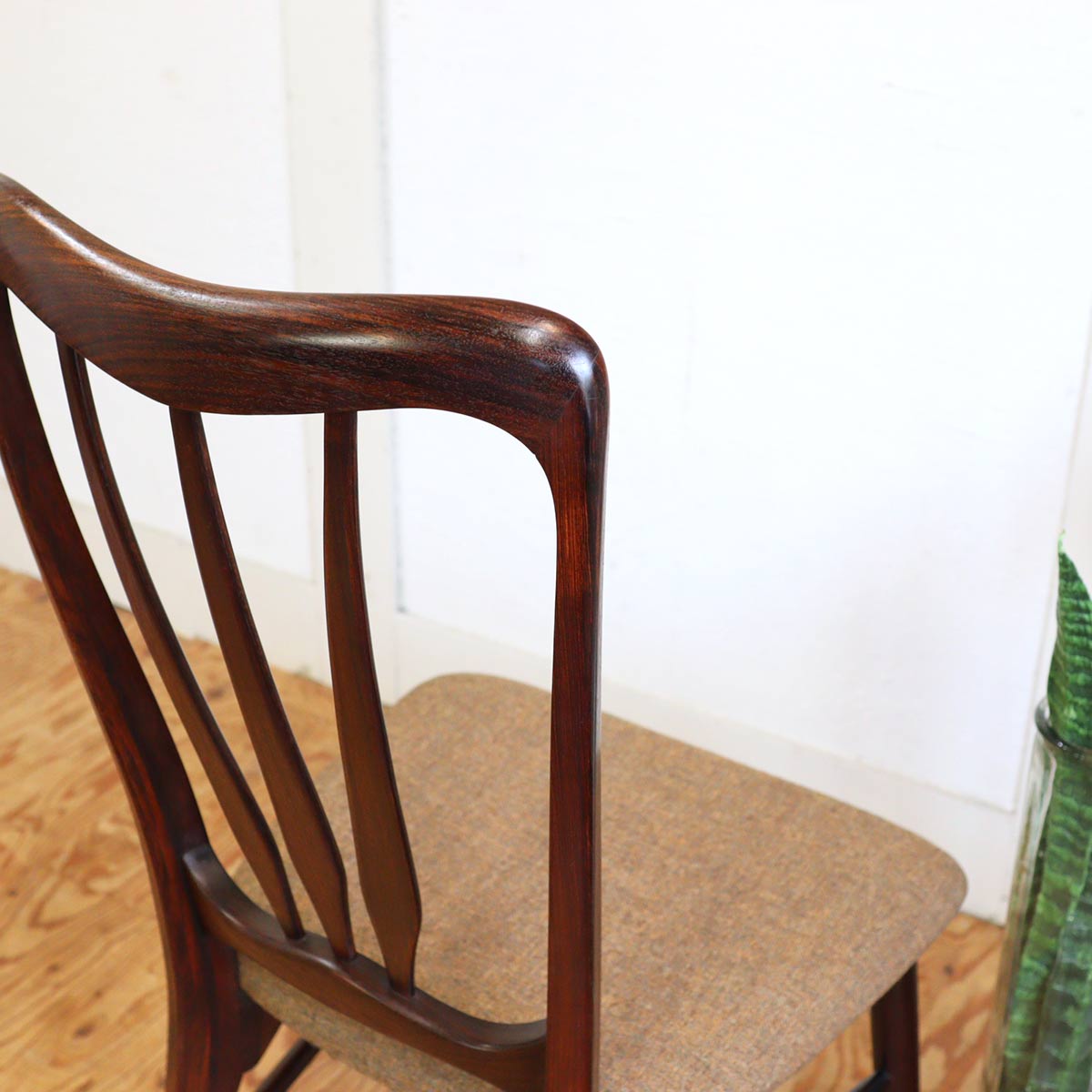 コフォード・ホーンスレット / Koefoed Hornslet イングリッド チェア ローズウッド 【5】 ヴィンテージ