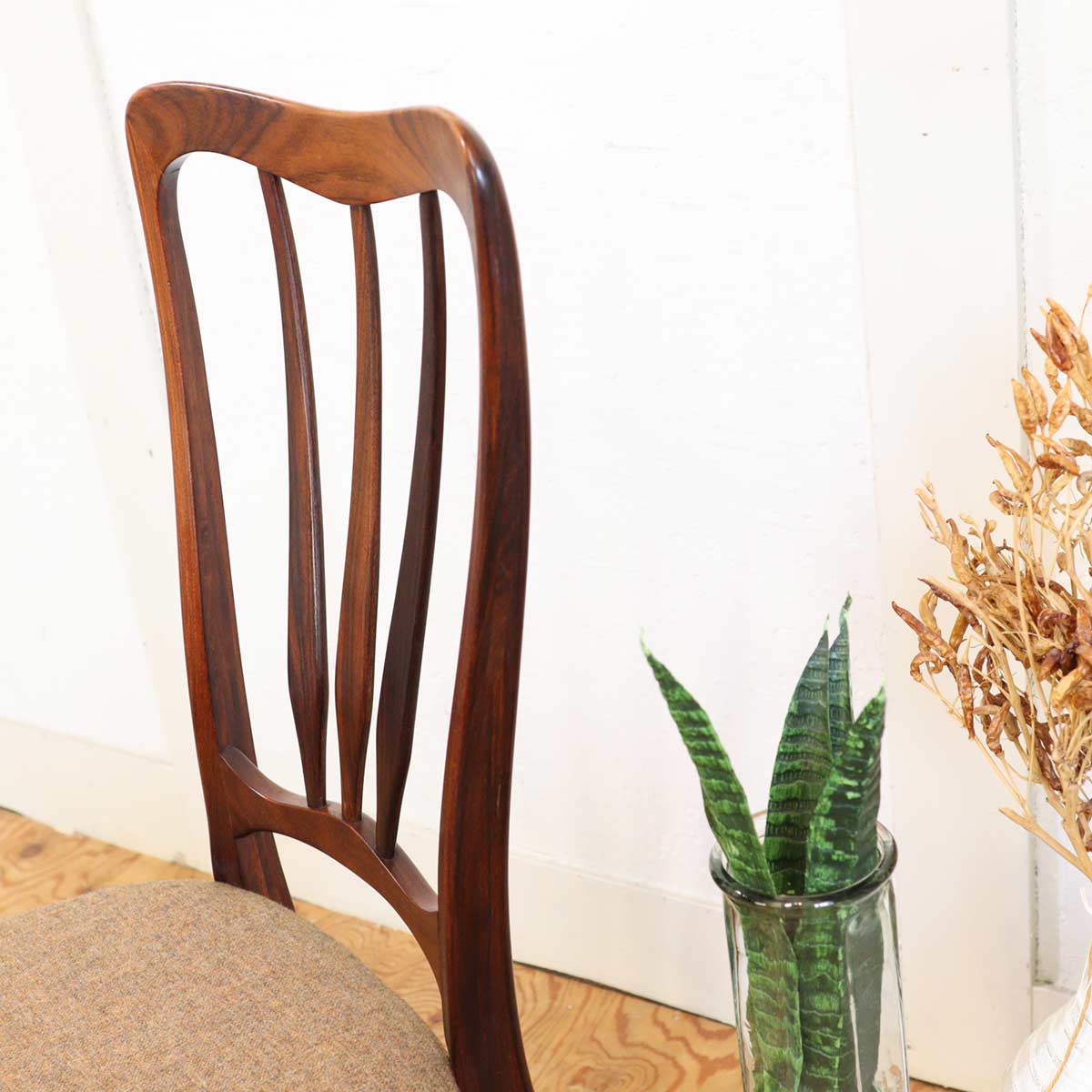 コフォード・ホーンスレット / Koefoed Hornslet イングリッド チェア ローズウッド 【6】 ヴィンテージ