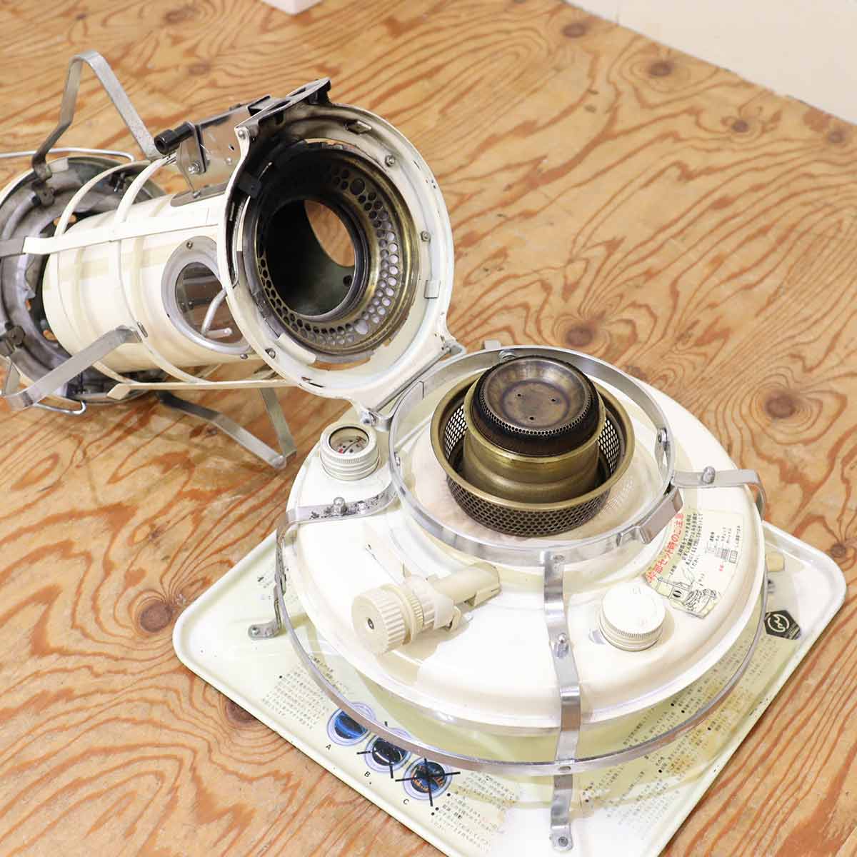 アラジン / Aladdin ブルーフレームヒーター 石油ストーブ 38型 ホワイト ヴィンテージ