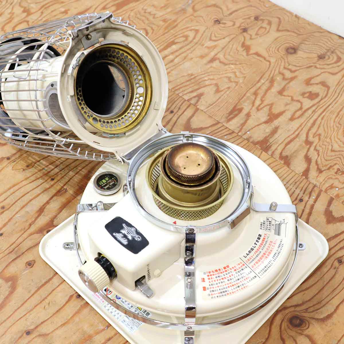 アラジン / Aladdin ブルーフレームヒーター 石油ストーブ 39型 ホワイト 中古