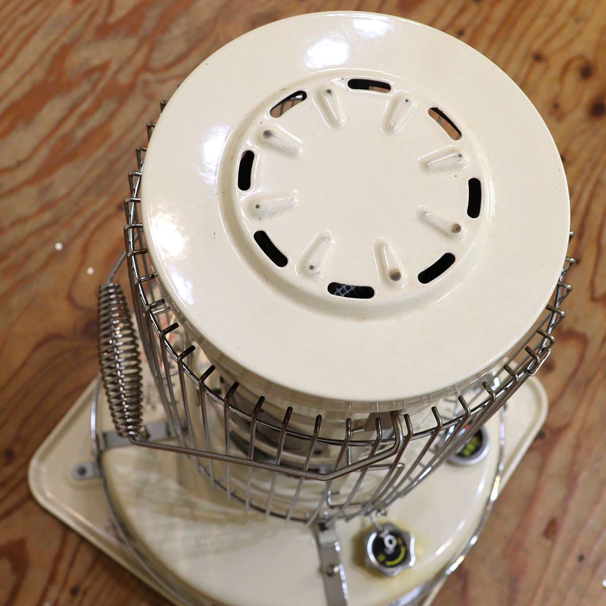 アラジン / Aladdin ブルーフレームヒーター 石油ストーブ 39型 ホワイト 中古