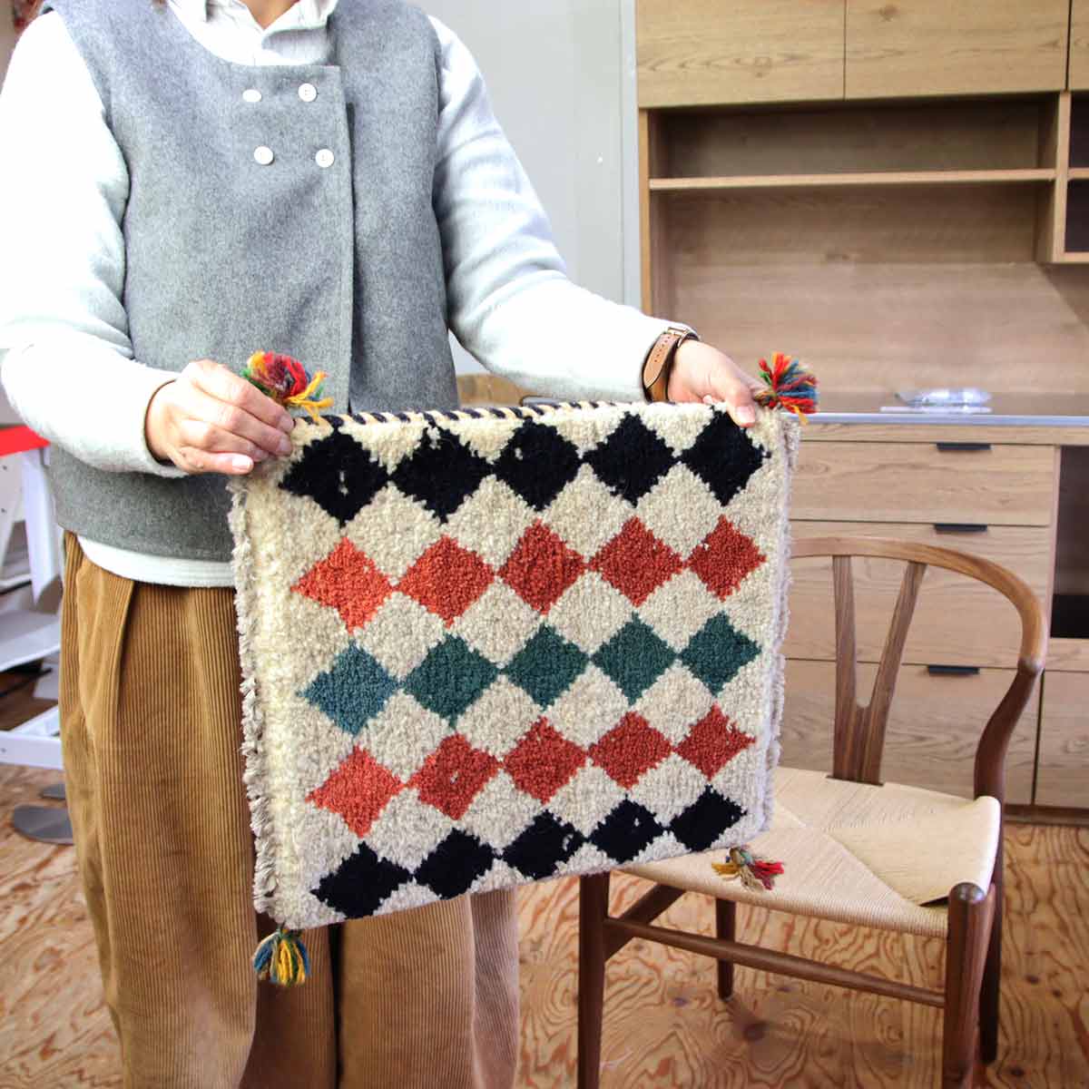 ギャッベ ミニ マット アイボリー 中古