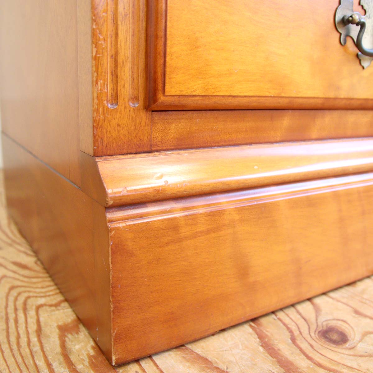 横浜ダニエル 書棚 オープン クラシック家具 本棚 ブックシェルフ 飾り棚 中古