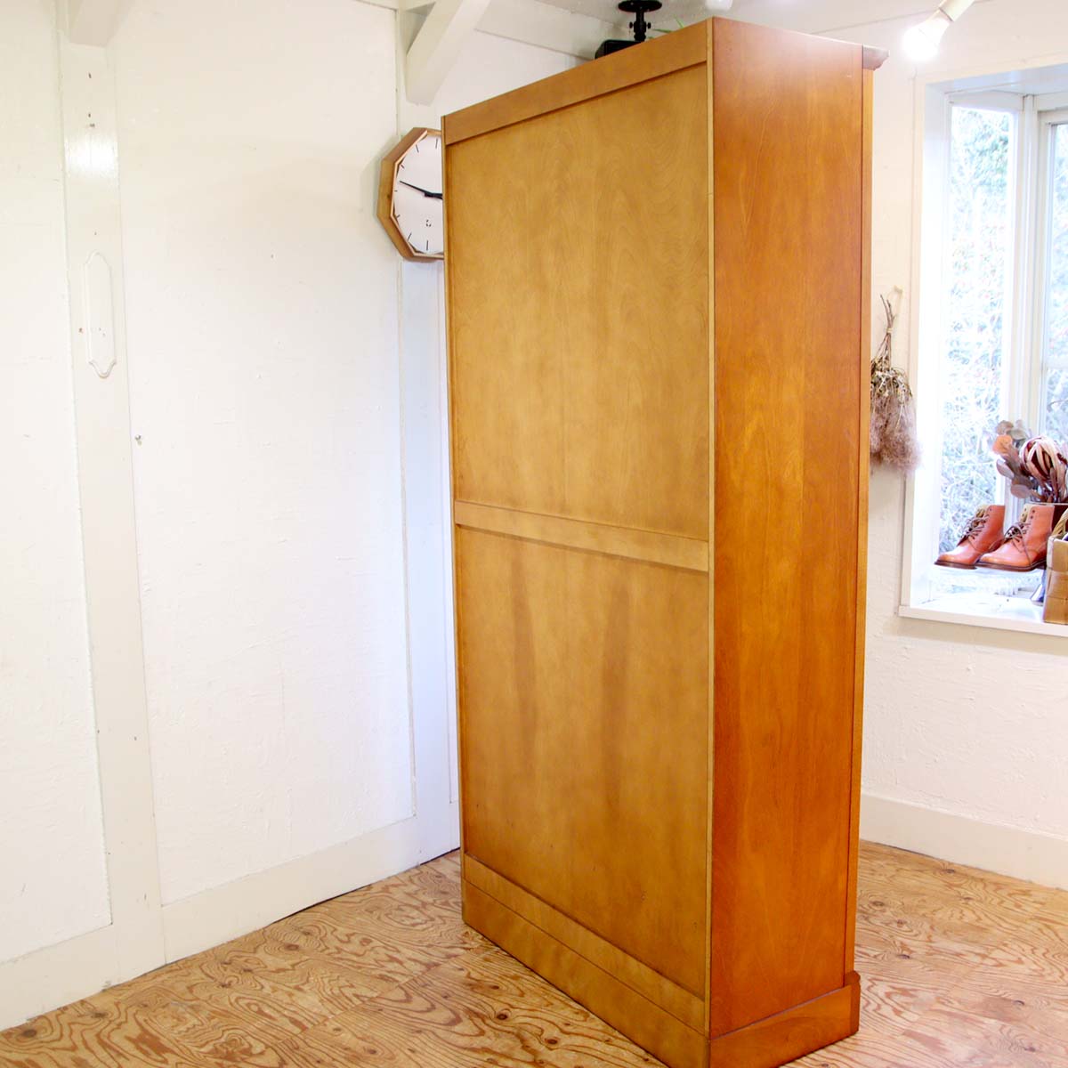 横浜ダニエル 書棚 オープン クラシック家具 本棚 ブックシェルフ 飾り棚 中古