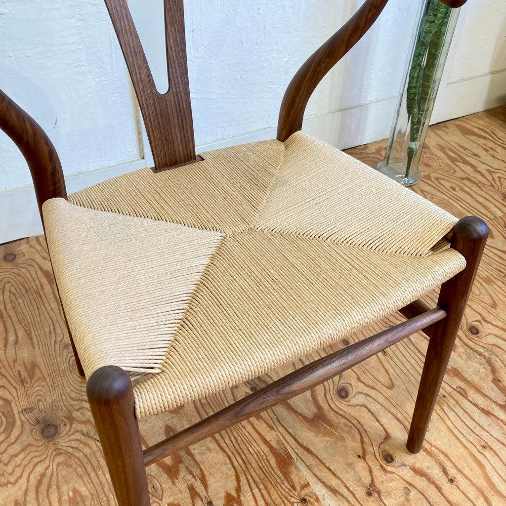 カール・ハンセン&サン / Carl Hansen & Søn Yチェア CH24 ハンス J. ウェグナー ウォールナット 【4】 中古 展示品