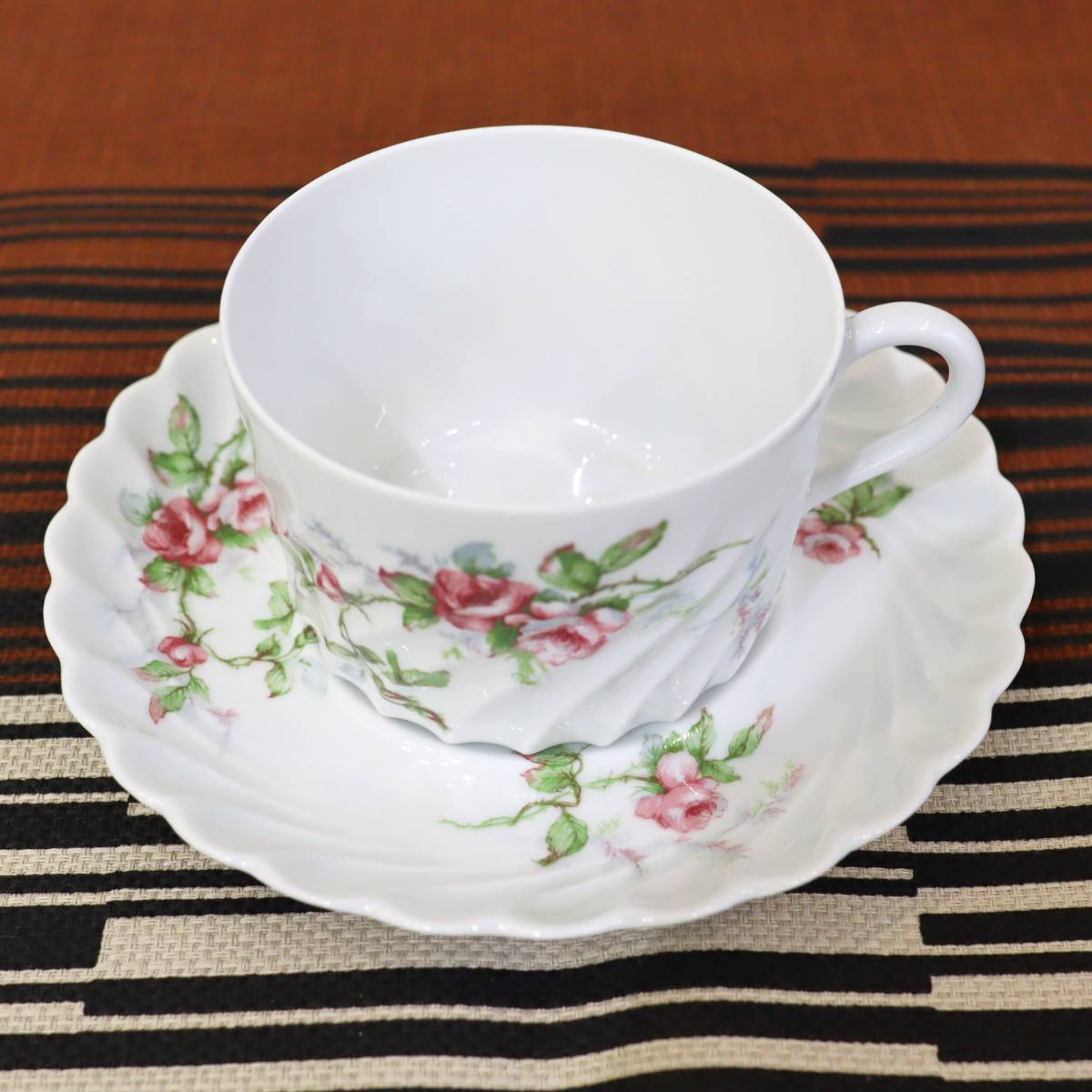 アビランド / Haviland リモージュ カップ&ソーサー 中古