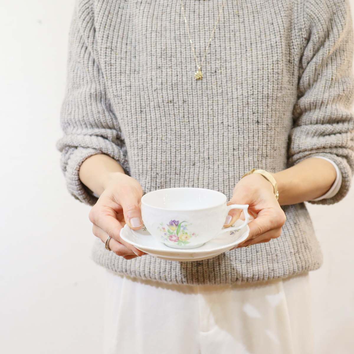 ローゼンタール / Rosenthal クラシック ローズ フラワーブーケ カップ&ソーサー 中古