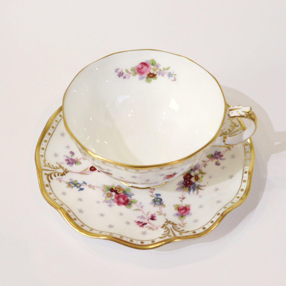 ロイヤルクラウンダービー ロイヤルアントワネット ティーカップ&ソーサー アンティーク