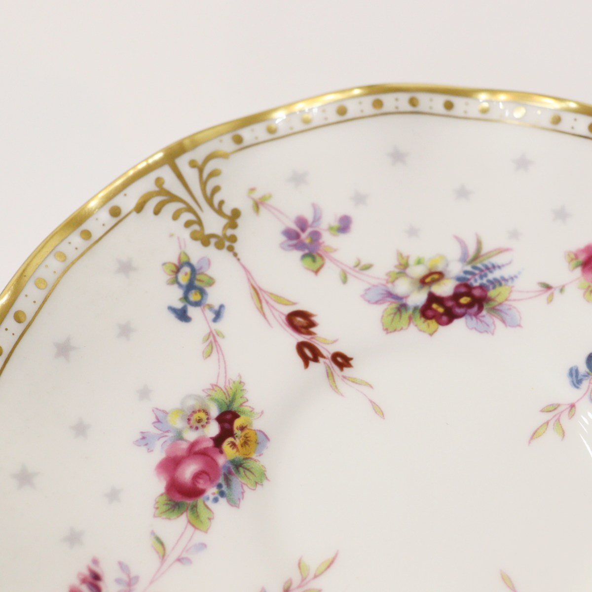 ロイヤルクラウンダービー ロイヤルアントワネット ティーカップ&ソーサー アンティーク