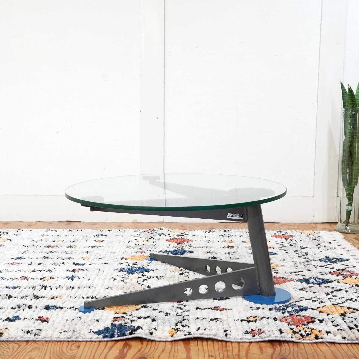 オスロ / OSLO ガラスローテーブル ポストモダン ミッドセンチュリー 中古
