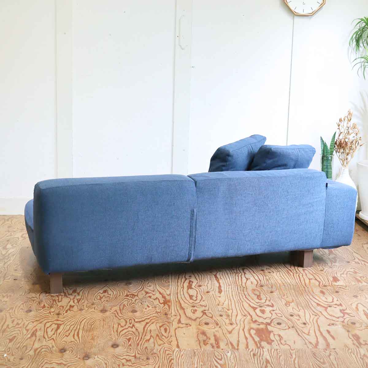 ノイエス / NOYES デシベル / Decibel C4 ワイド3人掛け片ひじソファ アームテーブル付 中古