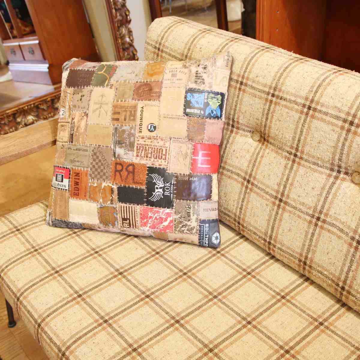 アスプルンド / ASPLUND シャルダ デニム革 パッチワーク クッション 中古