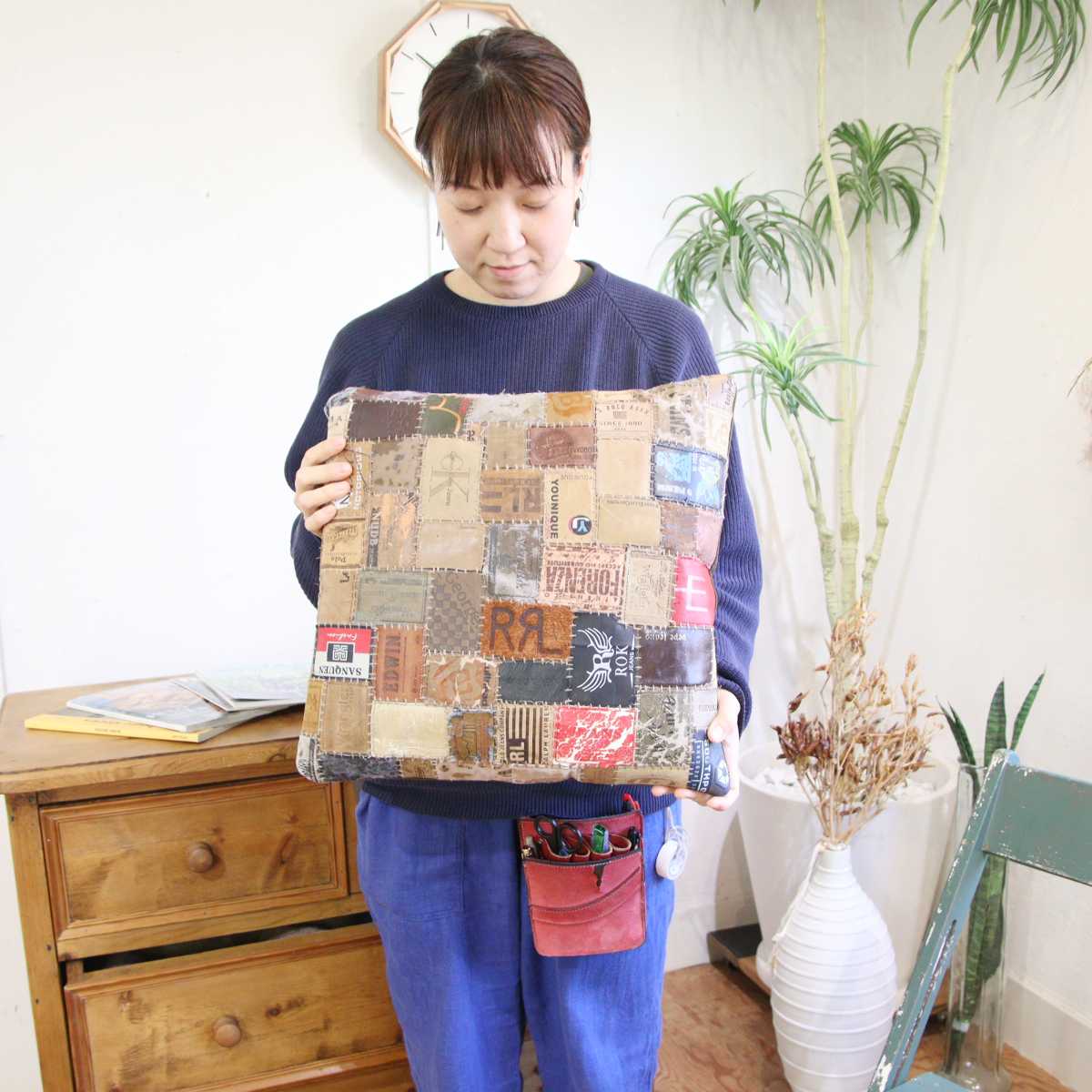 アスプルンド / ASPLUND シャルダ デニム革 パッチワーク クッション 中古