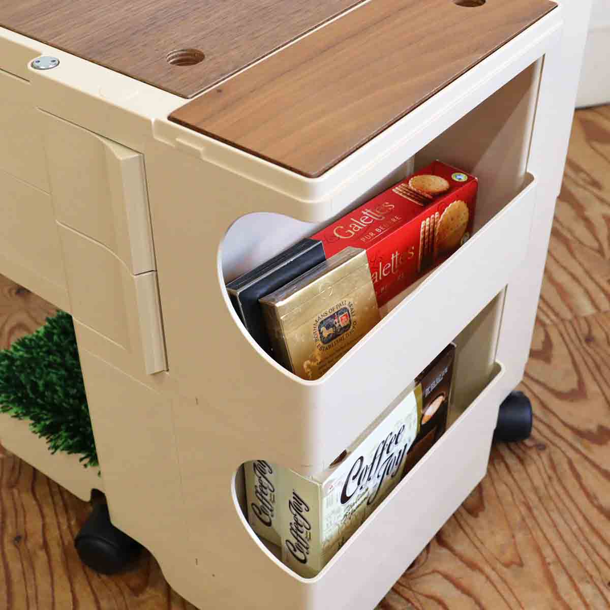 B-LINE ボビーワゴン 2段2トレイ ベージュ 日本限定カラー オプション付き ジョエ・コロンボ 中古