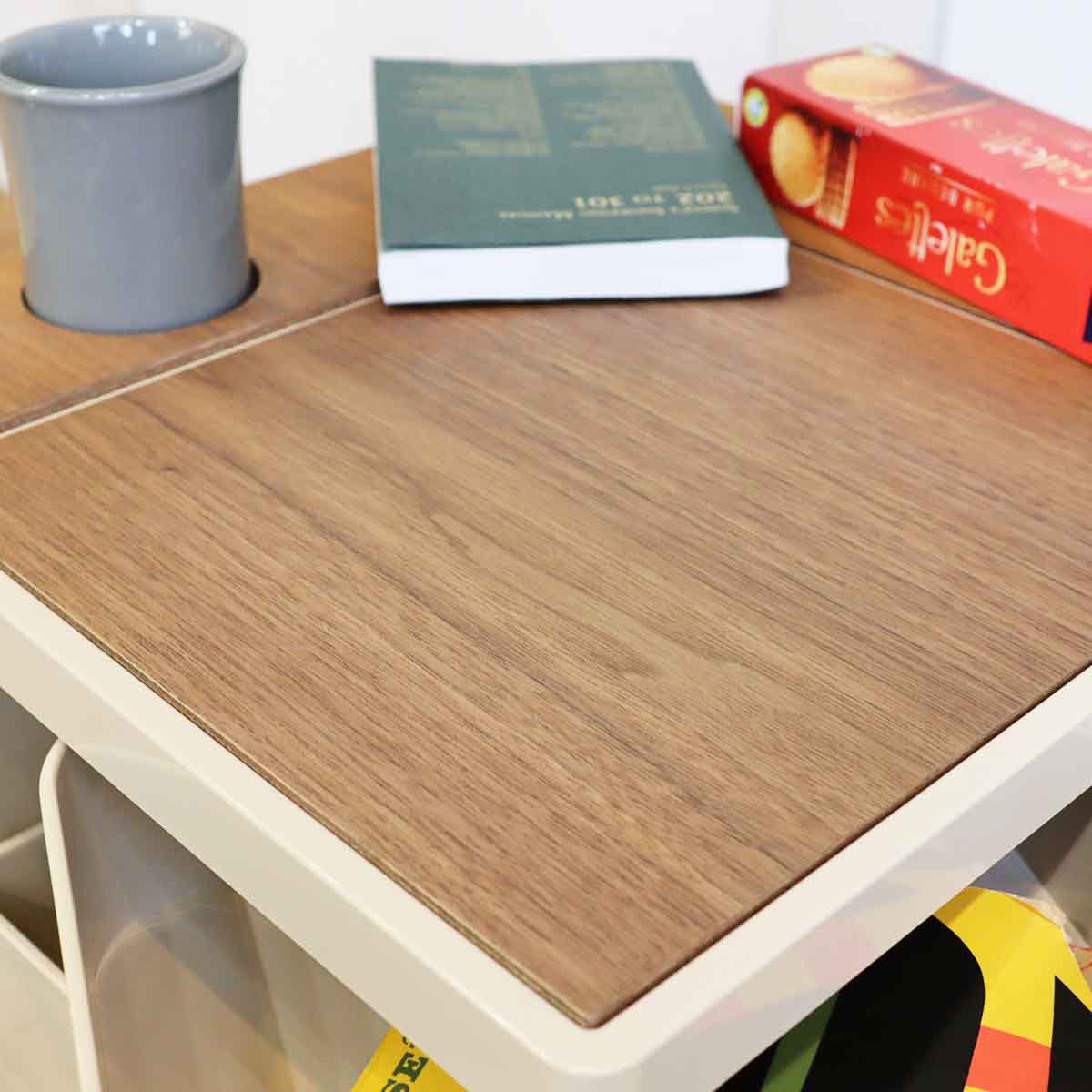 B-LINE ボビーワゴン 2段2トレイ ベージュ 日本限定カラー オプション付き ジョエ・コロンボ 中古