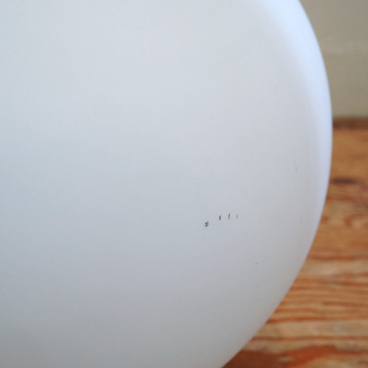 フロス / FLOS グローボール BASIC 2 ジャスパー・モリソン 照明 テーブルランプ 展示品