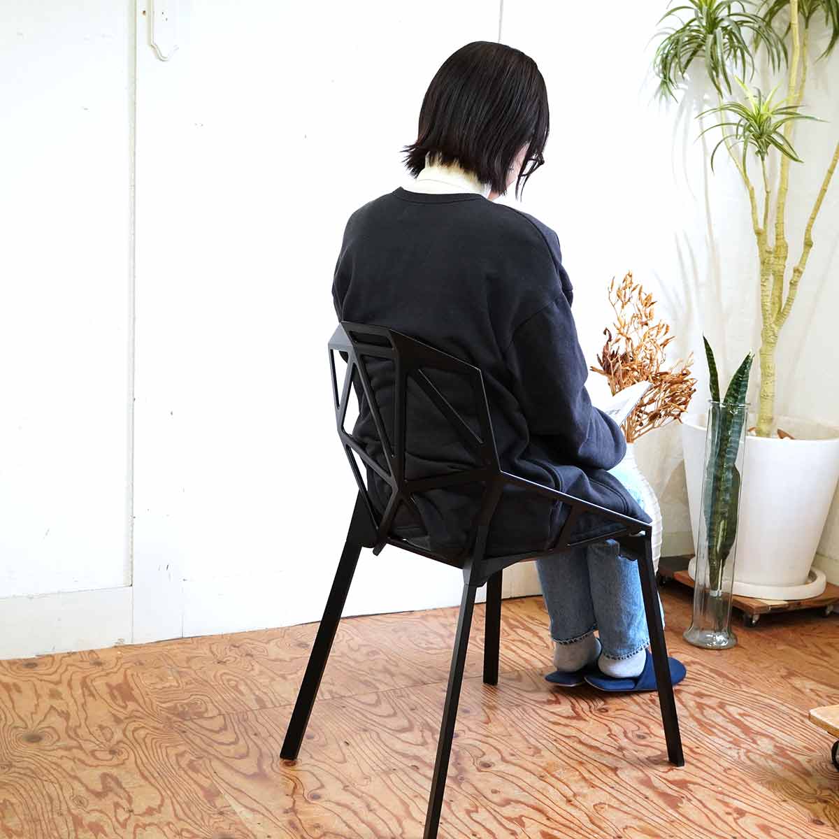 マジス / MAGIS チェア ワン 4レッグ ブラック 【2】展示品