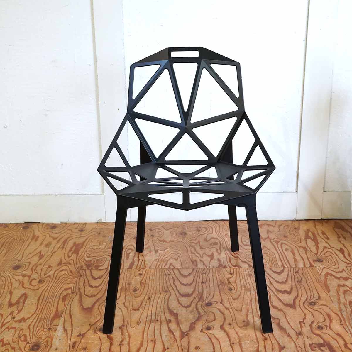 マジス / MAGIS チェア ワン 4レッグ ブラック 【1】 展示品 中古 