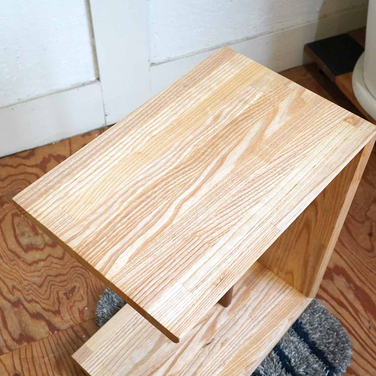 リバイブモブラープロジェクト 不要になった古い家具の木材から作ったコーヒーテーブル サイドテーブル M 【2】 ウォールナット 地球にいちばんやさしい家具 SDGs <i>動画あり</i>