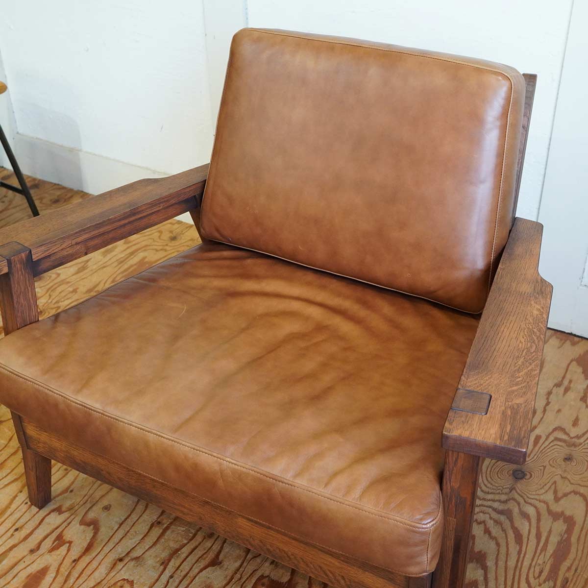 吉桂 ウイスキーオークシリーズ 一人掛けソファ クッションタイプ 本革 展示品