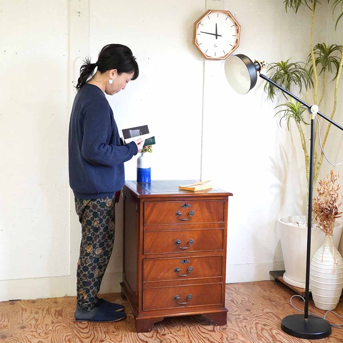 アンティーク キャビネット【1】 引き出し 鍵付き チェスト