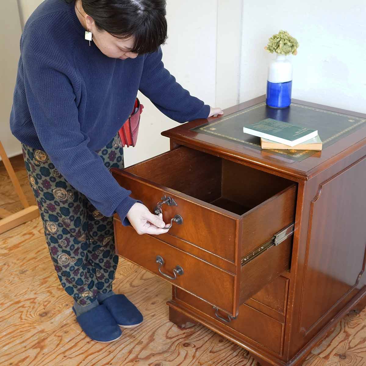 アンティーク キャビネット【1】 引き出し 鍵付き チェスト