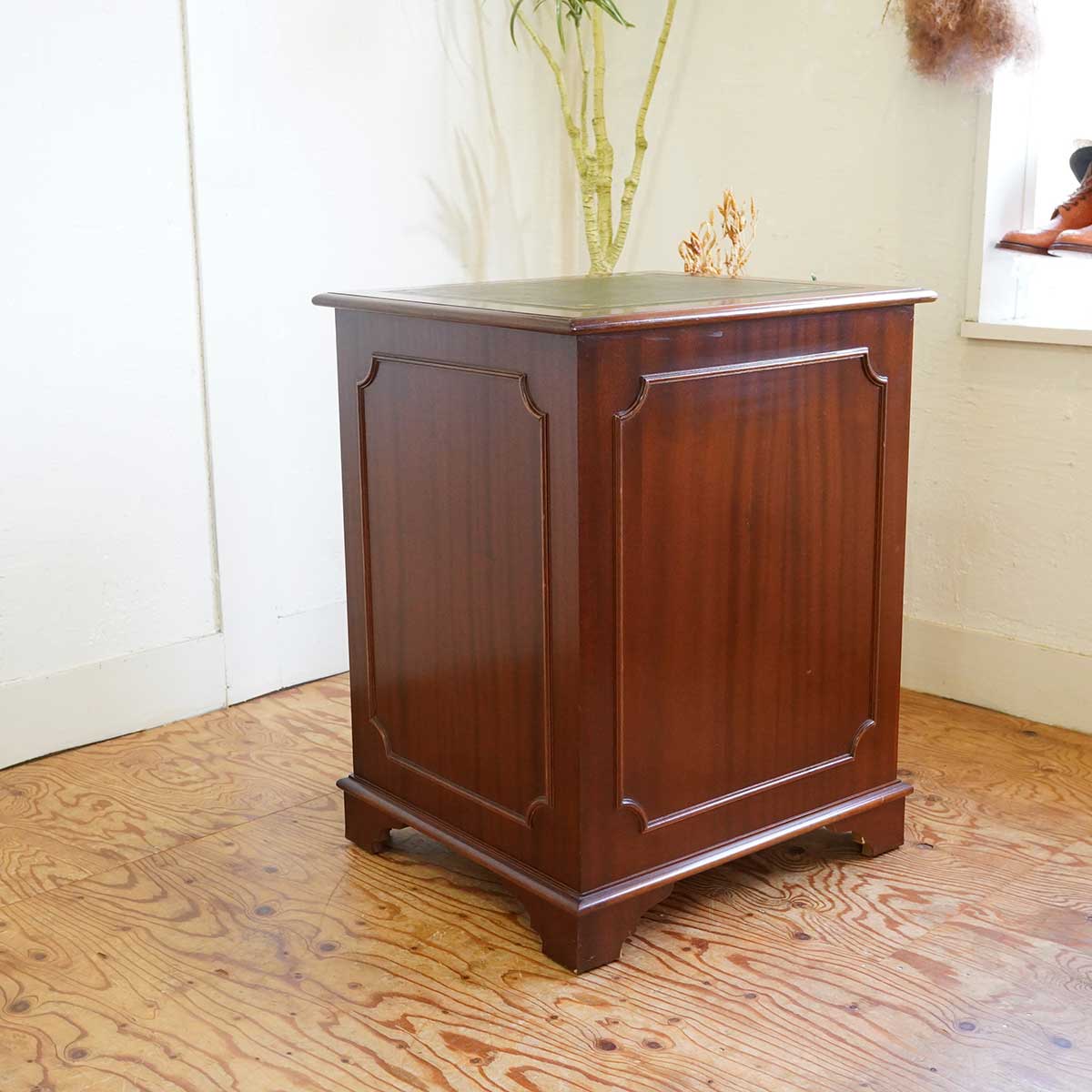 アンティーク キャビネット【1】 引き出し 鍵付き チェスト