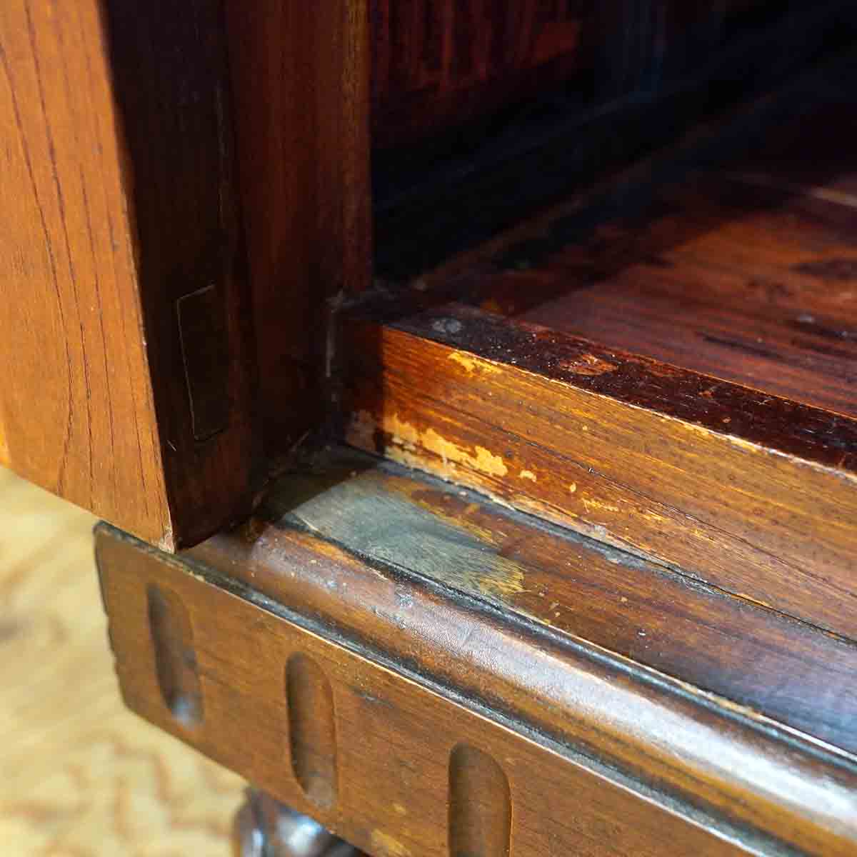 アンティーク キャビネット 色ガラス 収納