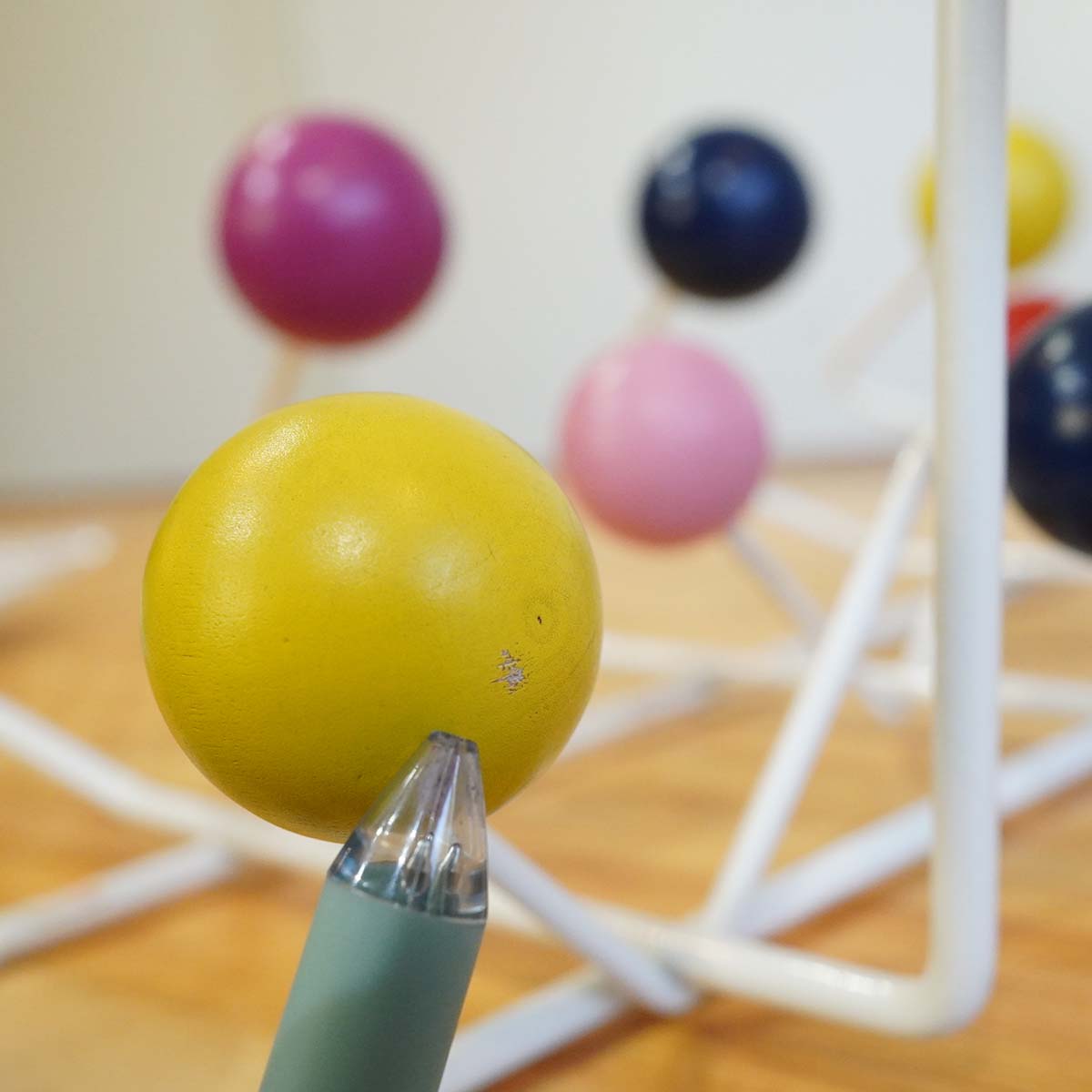 ハーマンミラー / Herman Miller ハングイットオール / hang it all マルチカラー チャールズ&レイ・イームズ 中古