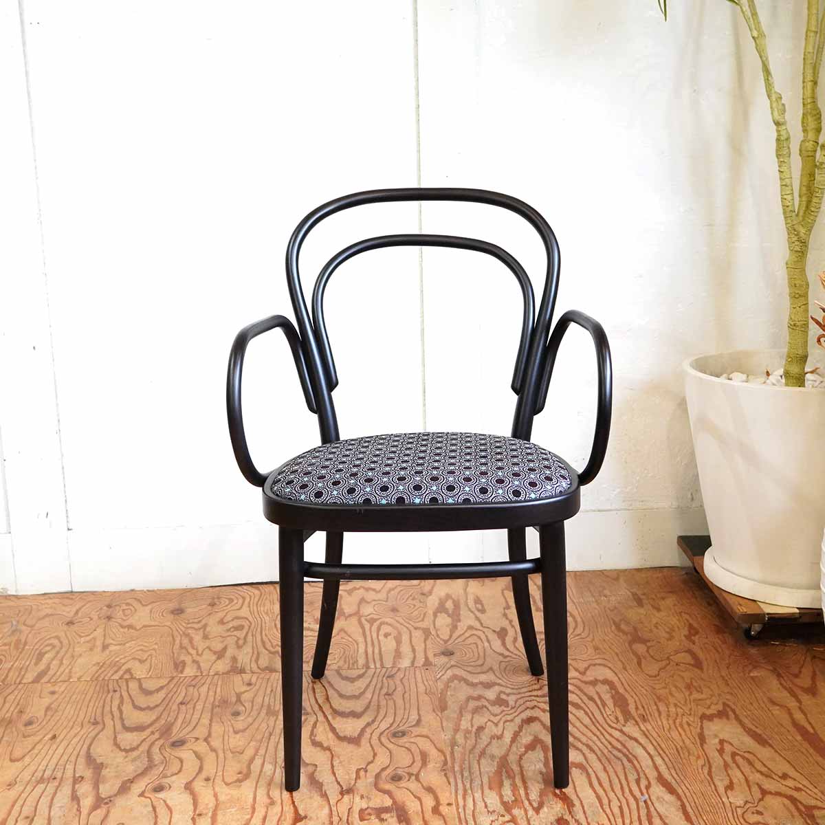 トー ネット 椅子 トーネット THONET 214Fチェア アーム付き 曲木椅子 