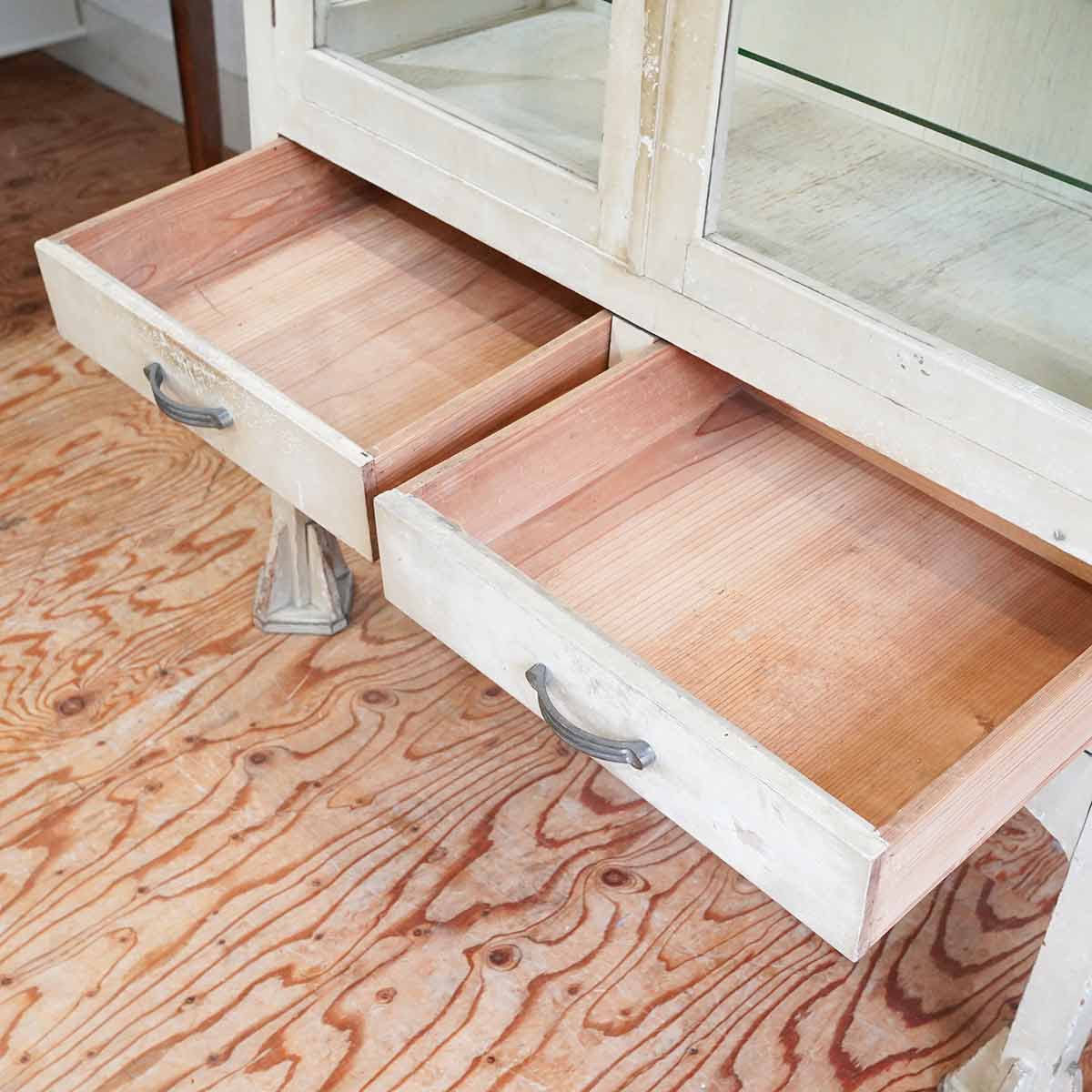 ケビント 医療棚 コレクションボード 飾り棚 キャビネット ホワイト レトロ アンティーク