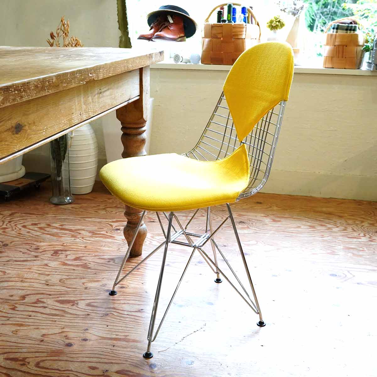 ワイヤーチェア ビキニパッド DKR チャールズ&レイ・イームズ エッフェルベース イエロー 中古