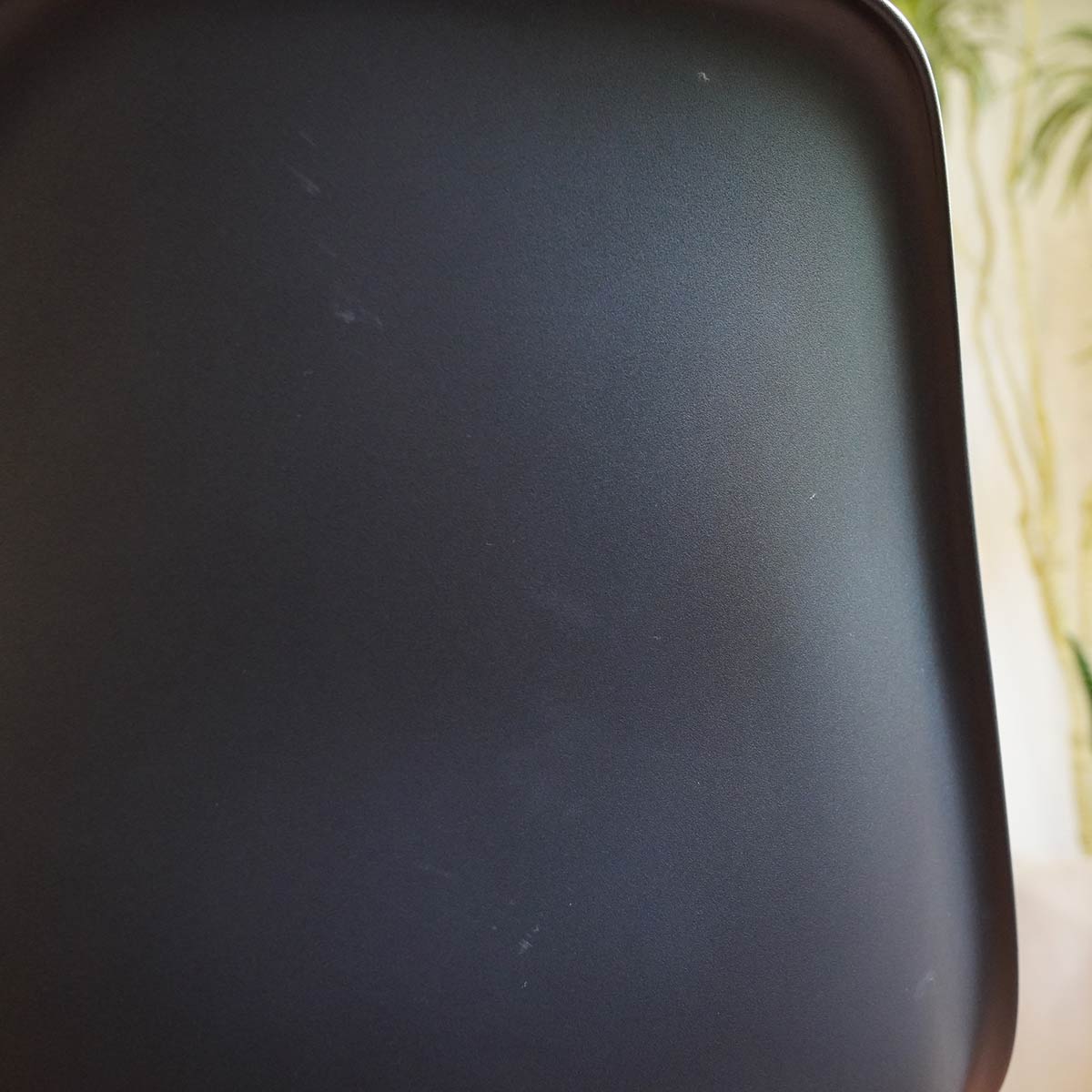 ハーマンミラー / Herman Miller ヴィトラ / Vitra サイドシェルチェア ブラック チャールズ&レイ・イームズ エッフェルベース 中古