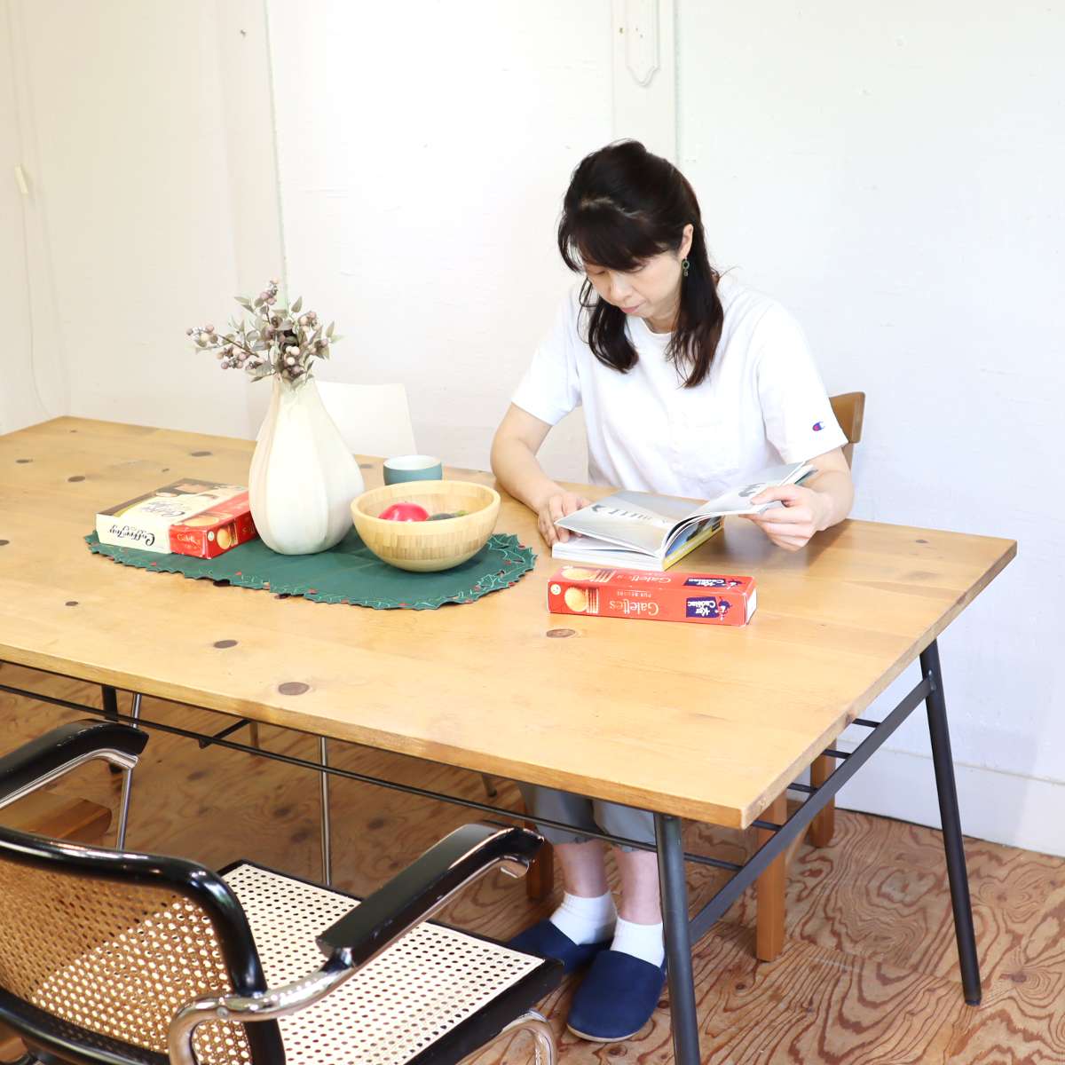 アイアン脚とパイン材のダイニングテーブル インダストリアル 中古