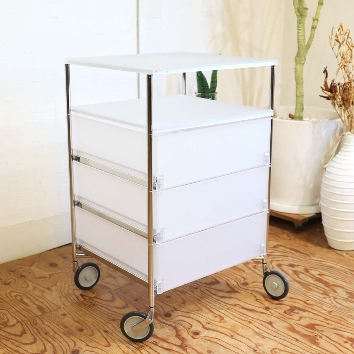 カルテル / Kartell モビル4ワゴン 引出し3+オープン アイス 中古