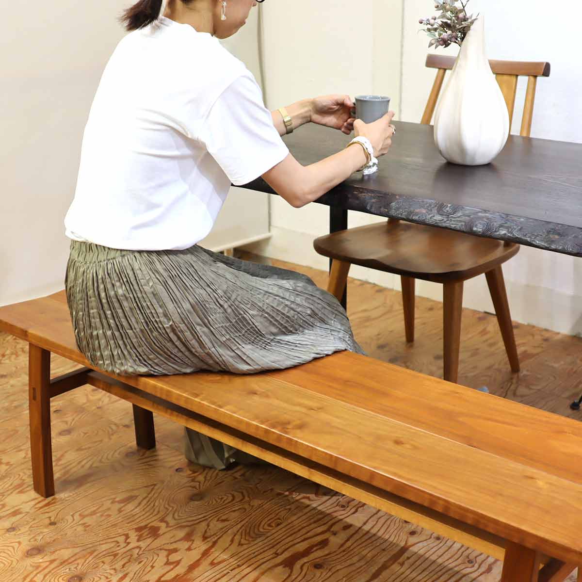 シラカワ ダイニングベンチ 飛騨家具 ブラックウォールナット SB-BW115 無垢材 中古