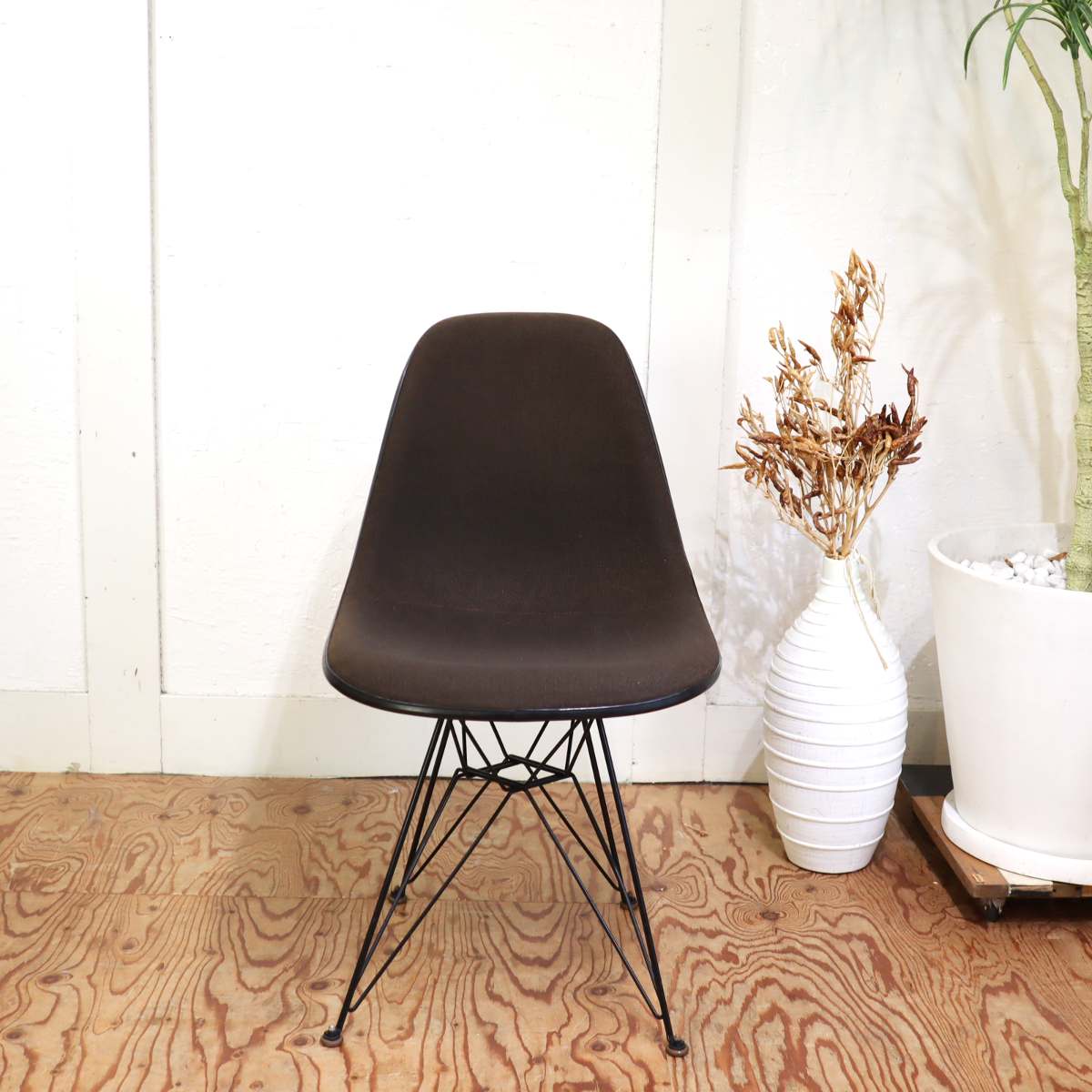 ハーマンミラー / Herman Miller サイドシェルチェア 【1】 チャールズ&レイ・イームズ エッフェルベース ヴィンテージ<i>動画</i>